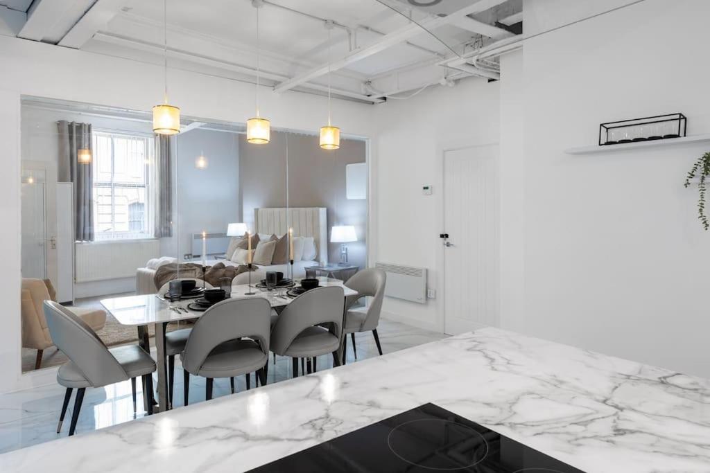 Luxury, Open Plan Apartment Bradford  Exterior foto